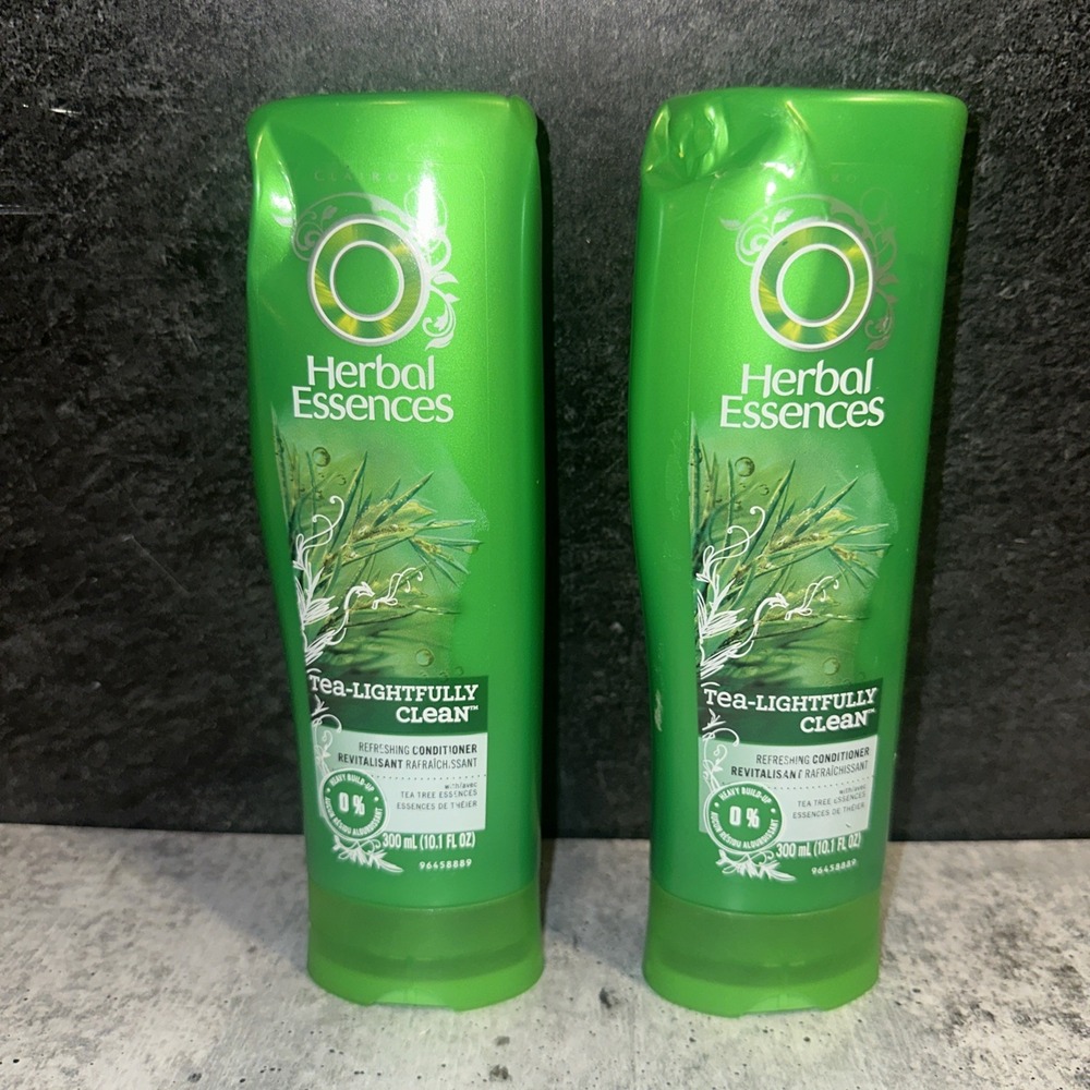 2 HERBAL ESSENCES CLAIROL TEA LIGHTFULLY CLEAN REFRESHING  CONDITIONER 10.1oz